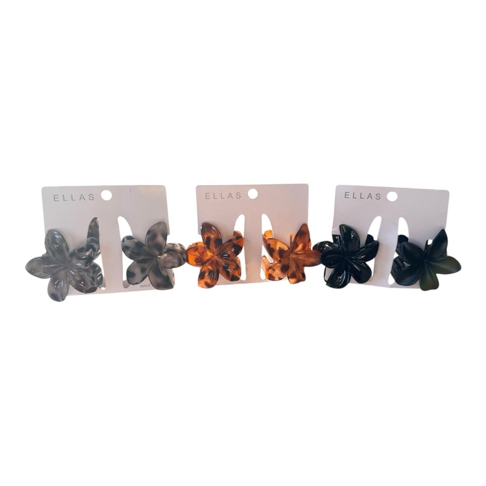 Ellas Flower Hair Clips Set - Picture 2 of 5